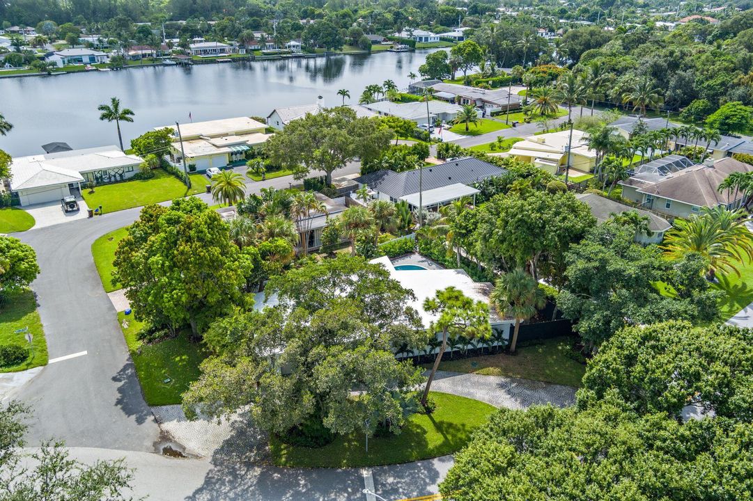 На продажу: $1,195,000 (4 спален, 3 ванн, 1835 Квадратных фут)