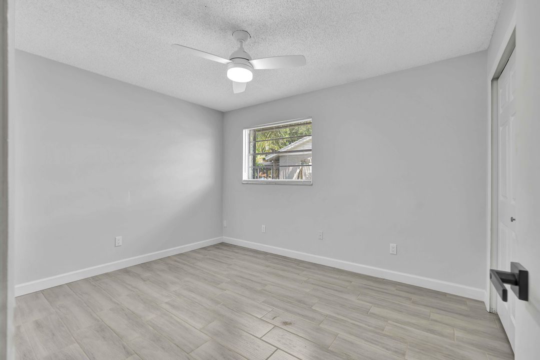 合同活跃: $289,000 (3 贝兹, 2 浴室, 1263 平方英尺)