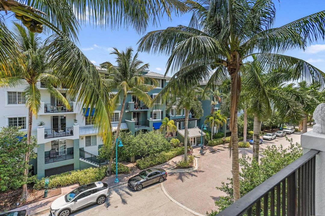 Activo con contrato: $5,500 (2 camas, 2 baños, 1243 Pies cuadrados)