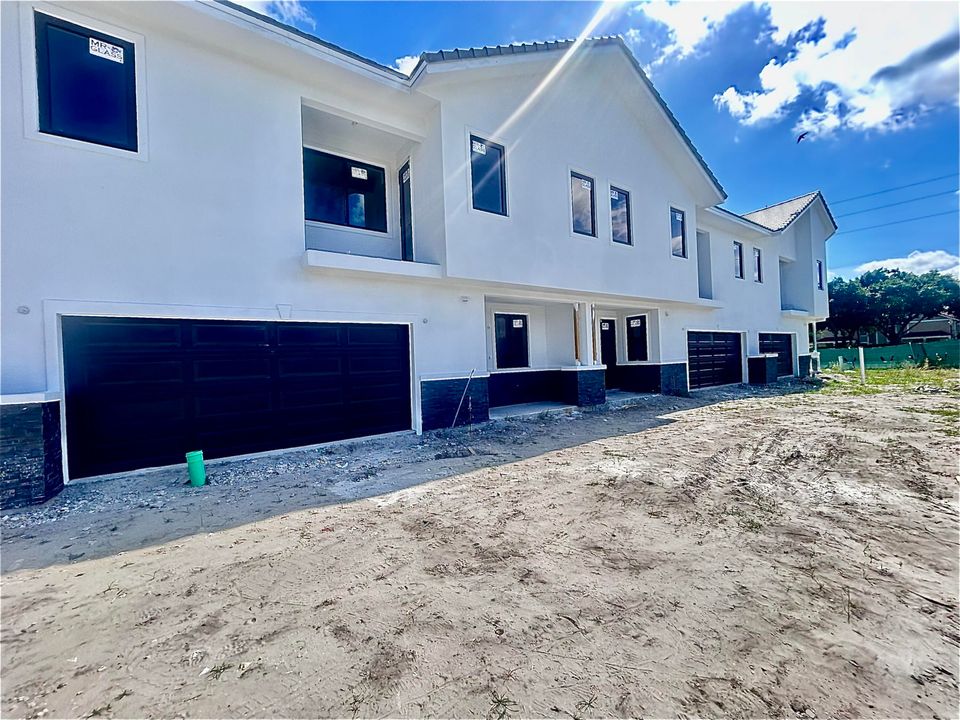 Active With Contract: $599,000 (4 beds, 3 baths, 1735 Square Feet)