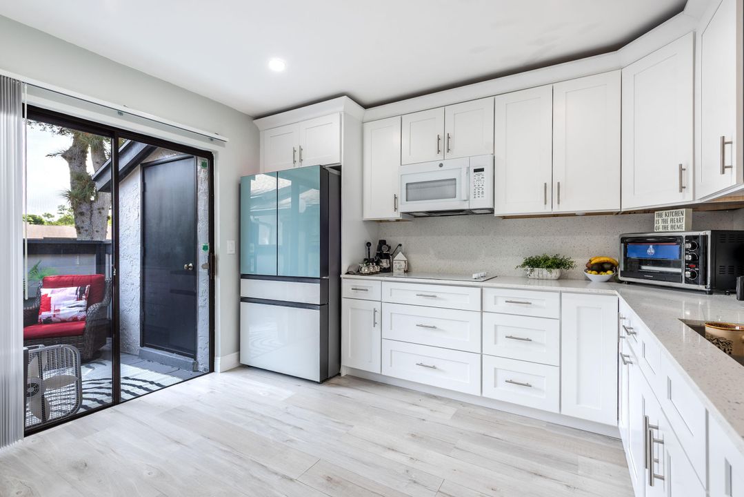 待售: $308,900 (2 贝兹, 2 浴室, 1120 平方英尺)