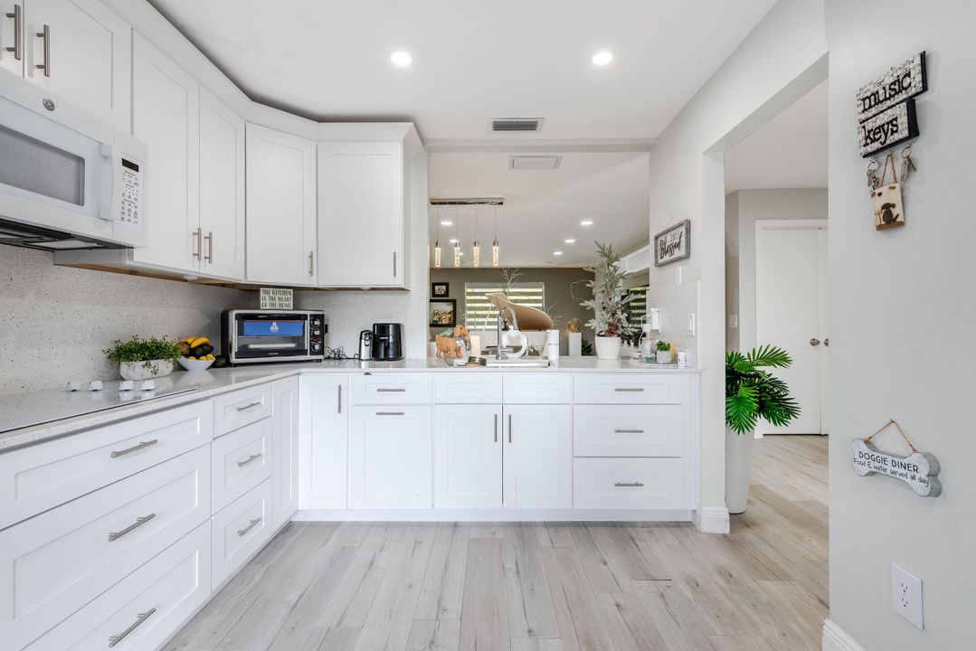 待售: $308,900 (2 贝兹, 2 浴室, 1120 平方英尺)