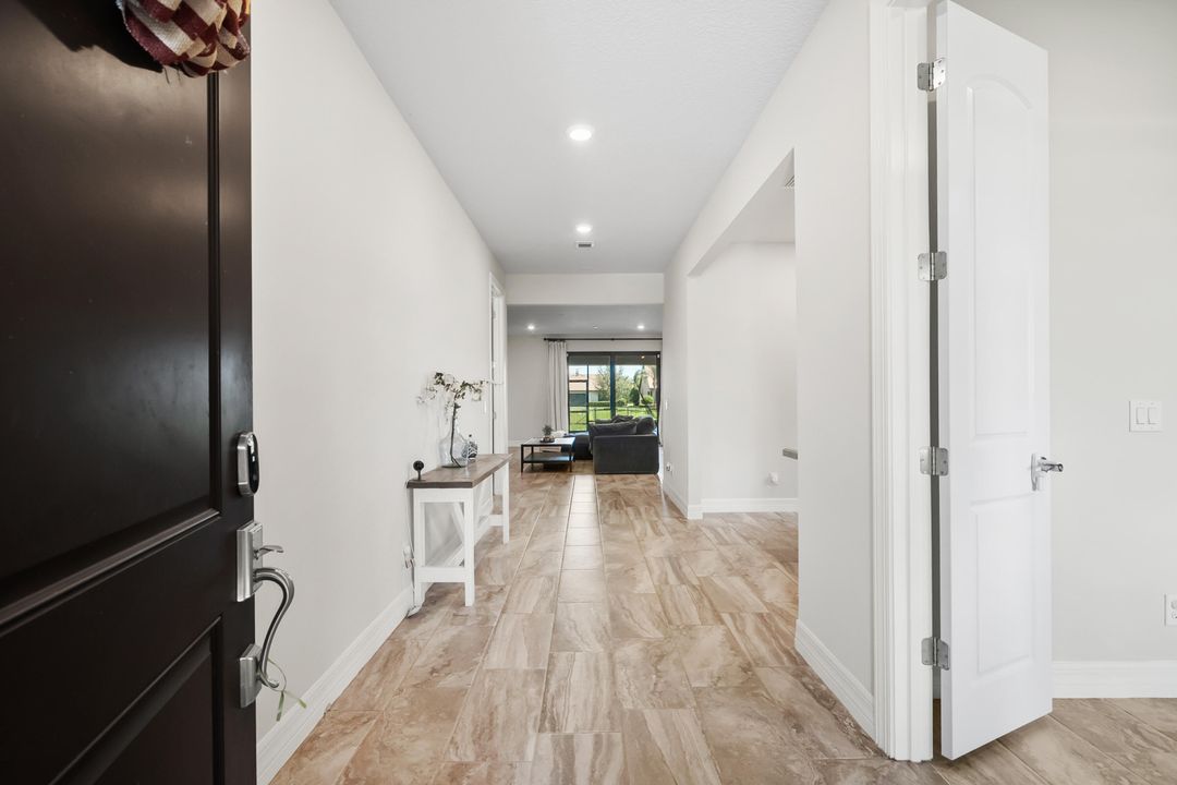 Active With Contract: $599,000 (4 beds, 3 baths, 2503 Square Feet)