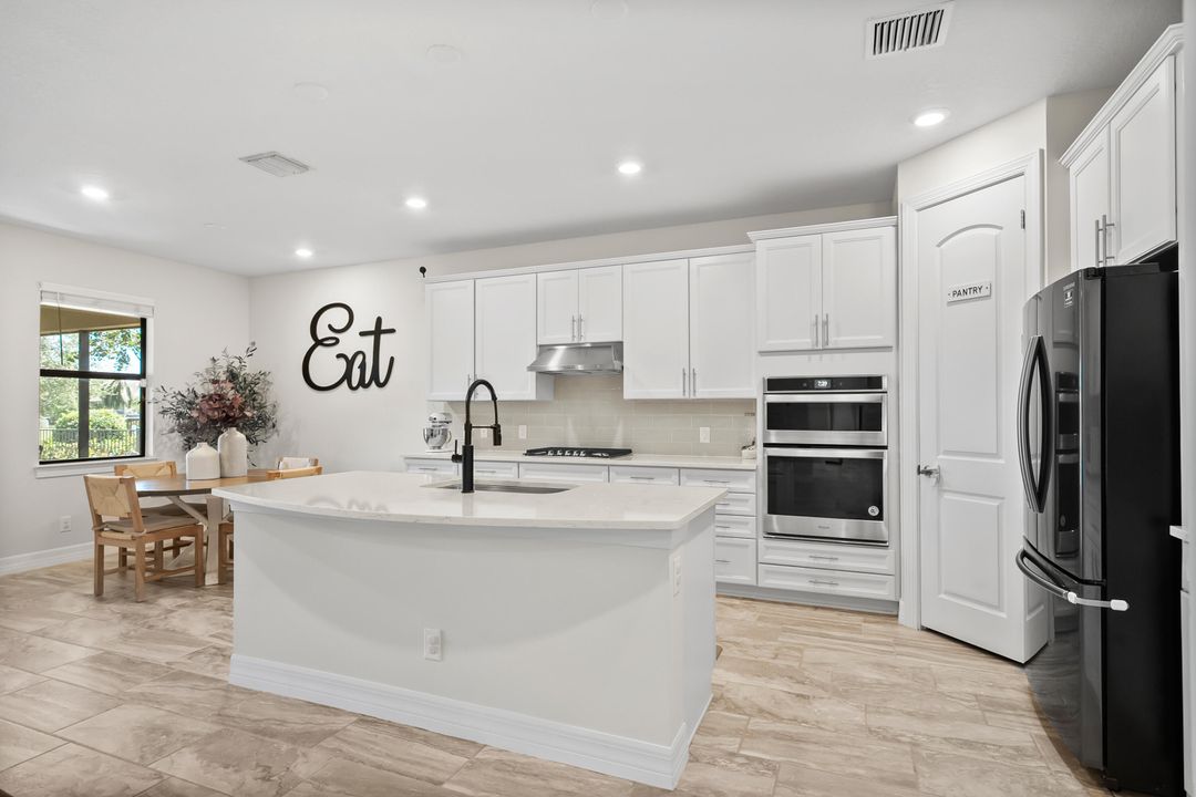 Active With Contract: $599,000 (4 beds, 3 baths, 2503 Square Feet)