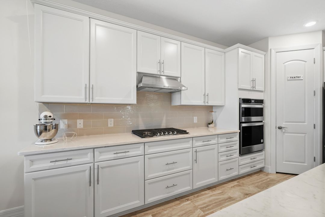 Active With Contract: $599,000 (4 beds, 3 baths, 2503 Square Feet)