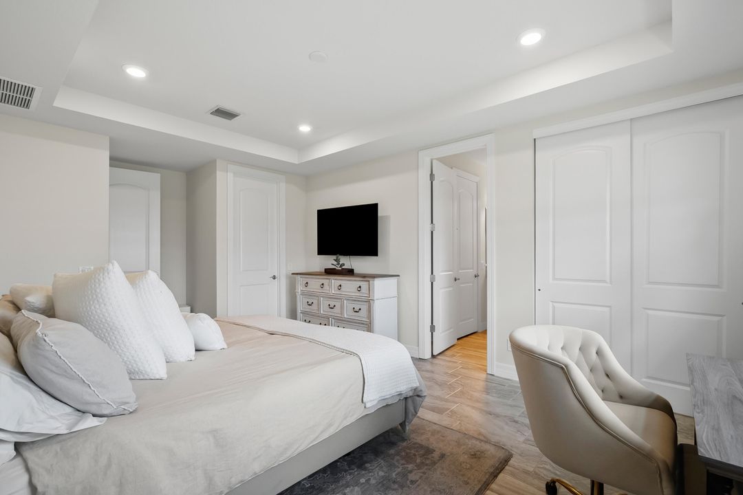 Active With Contract: $599,000 (4 beds, 3 baths, 2503 Square Feet)