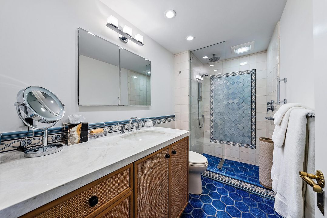 Active With Contract: $975,000 (3 beds, 2 baths, 1668 Square Feet)