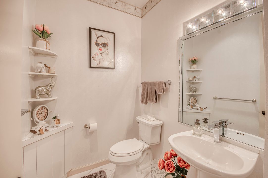 Active With Contract: $9,500 (3 beds, 2 baths, 2400 Square Feet)