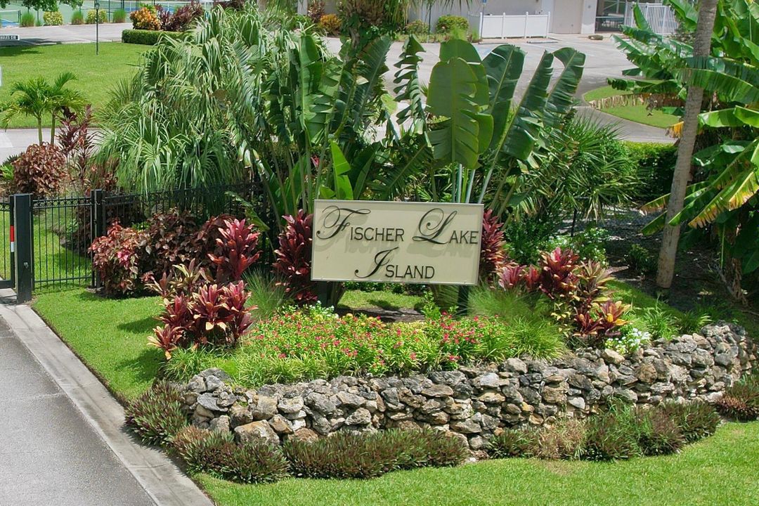 待售: $175,000 (0 贝兹, 0 浴室, 0 平方英尺)