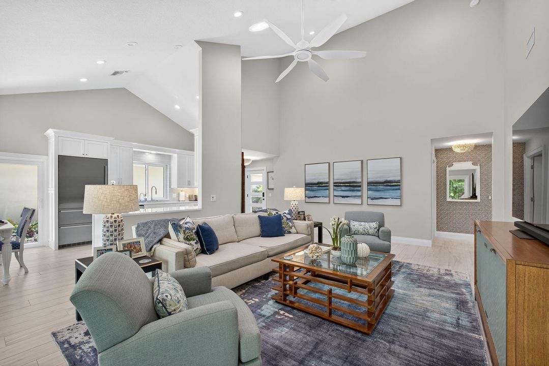 Recently Sold: $1,390,000 (3 beds, 2 baths, 1889 Square Feet)