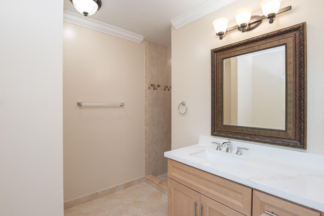 合同活跃: $4,500 (3 贝兹, 2 浴室, 1538 平方英尺)