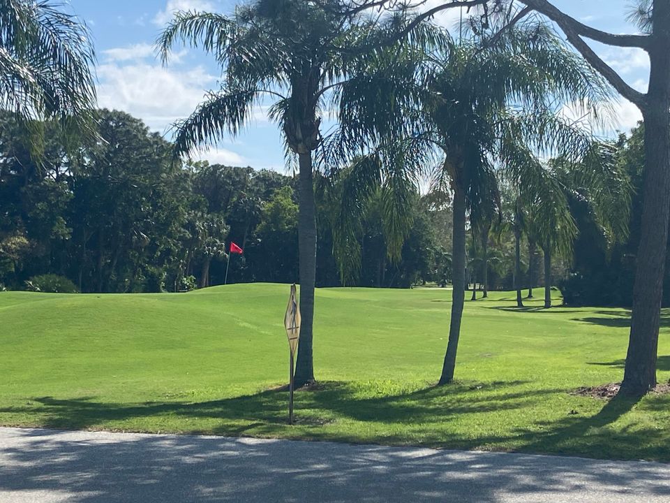 На продажу: $45,000 (2 спален, 2 ванн, 1400 Квадратных фут)