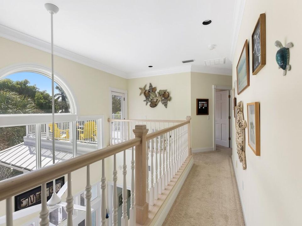 For Sale: $1,685,000 (4 beds, 3 baths, 3728 Square Feet)