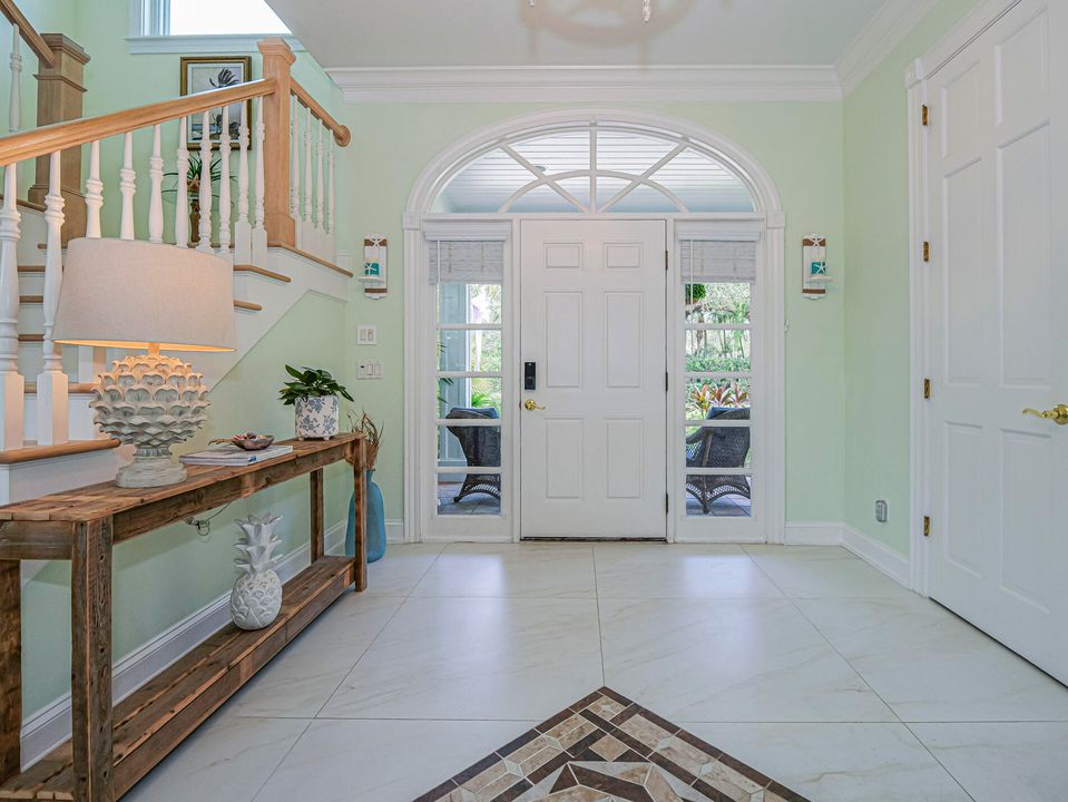 For Sale: $1,685,000 (4 beds, 3 baths, 3728 Square Feet)