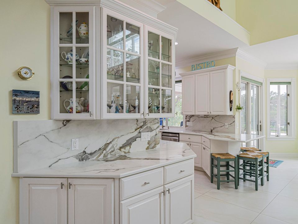 For Sale: $1,685,000 (4 beds, 3 baths, 3728 Square Feet)