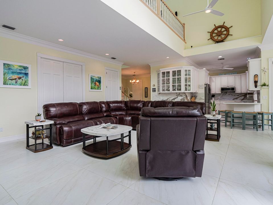 For Sale: $1,685,000 (4 beds, 3 baths, 3728 Square Feet)