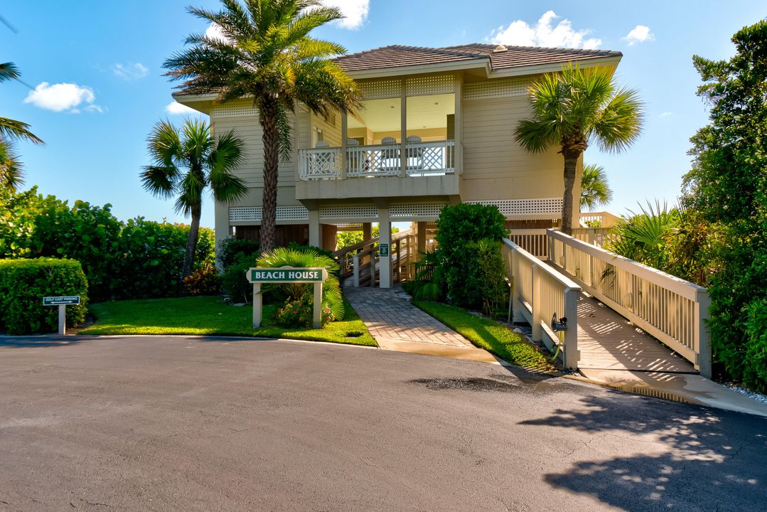 For Sale: $1,685,000 (4 beds, 3 baths, 3728 Square Feet)