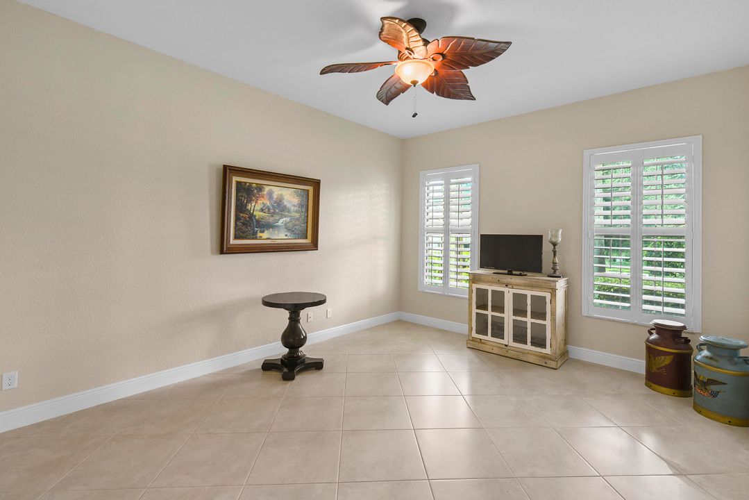 En Venta: $889,000 (4 camas, 4 baños, 3911 Pies cuadrados)