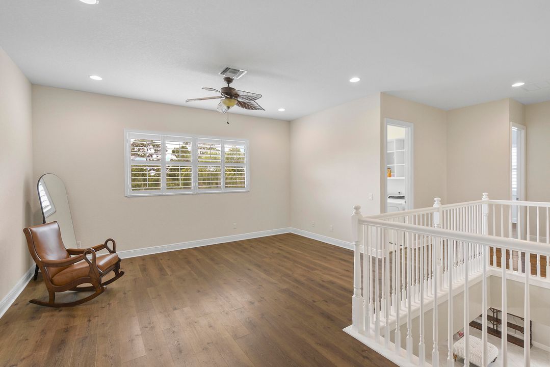 En Venta: $889,000 (4 camas, 4 baños, 3911 Pies cuadrados)