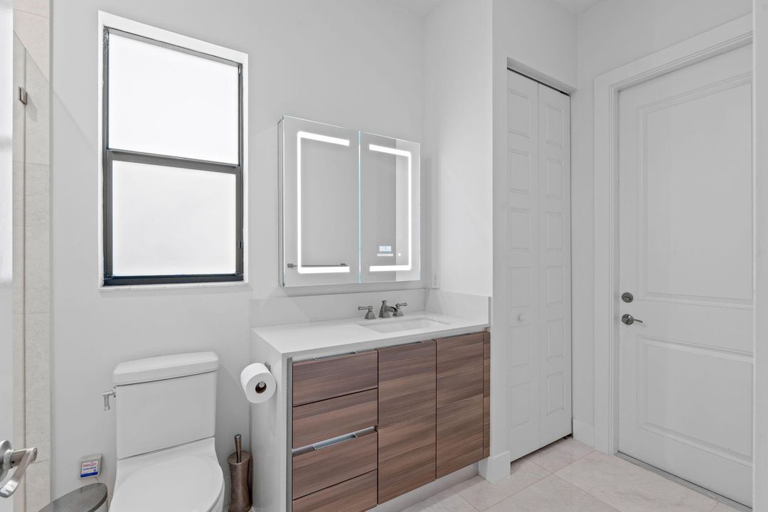 For Sale: $8,500,000 (9 beds, 10 baths, 8814 Square Feet)