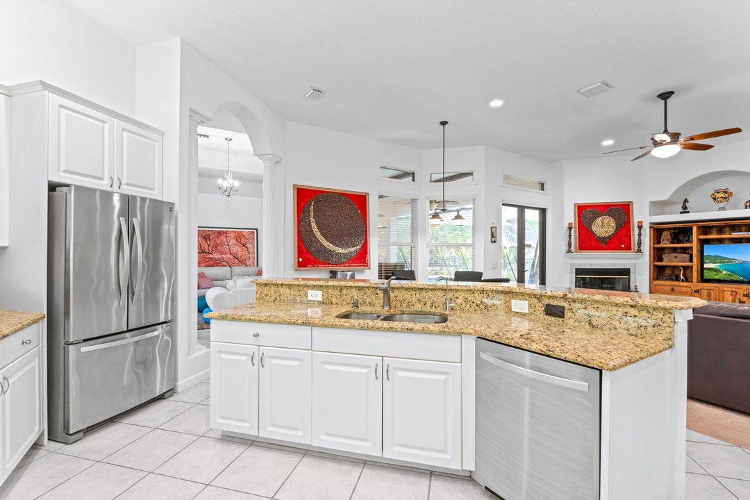 For Sale: $8,500,000 (9 beds, 10 baths, 8814 Square Feet)