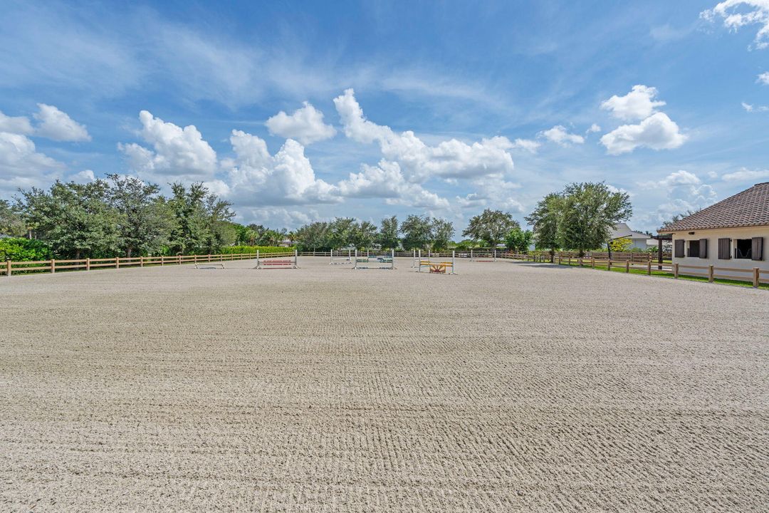 For Sale: $8,500,000 (9 beds, 10 baths, 8814 Square Feet)