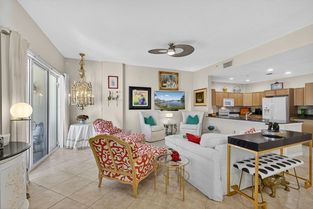 Active With Contract: $595,000 (2 beds, 2 baths, 1980 Square Feet)