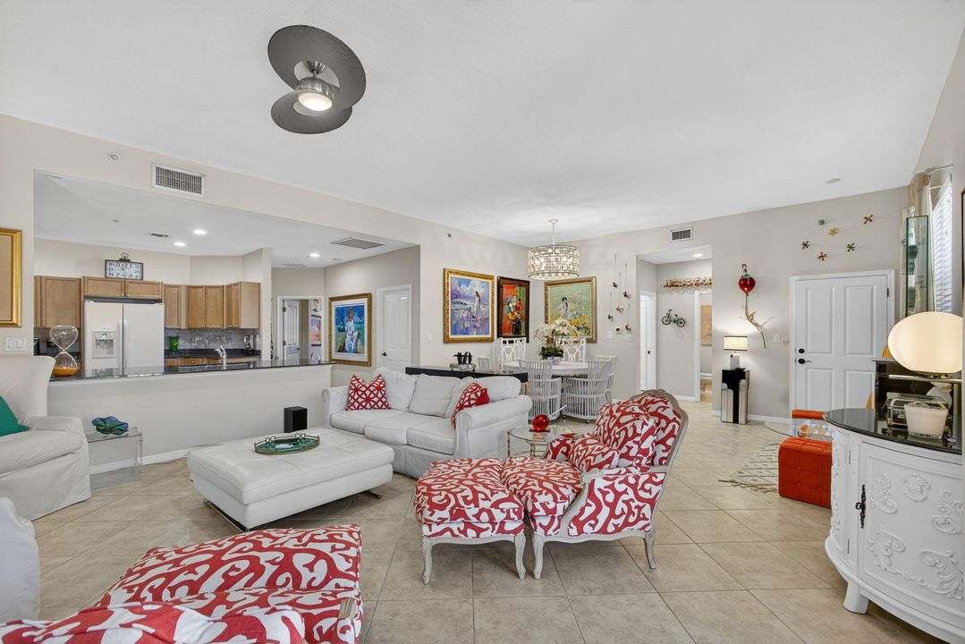 Active With Contract: $595,000 (2 beds, 2 baths, 1980 Square Feet)