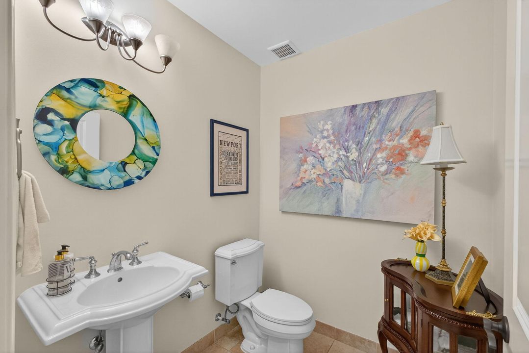 Active With Contract: $595,000 (2 beds, 2 baths, 1980 Square Feet)