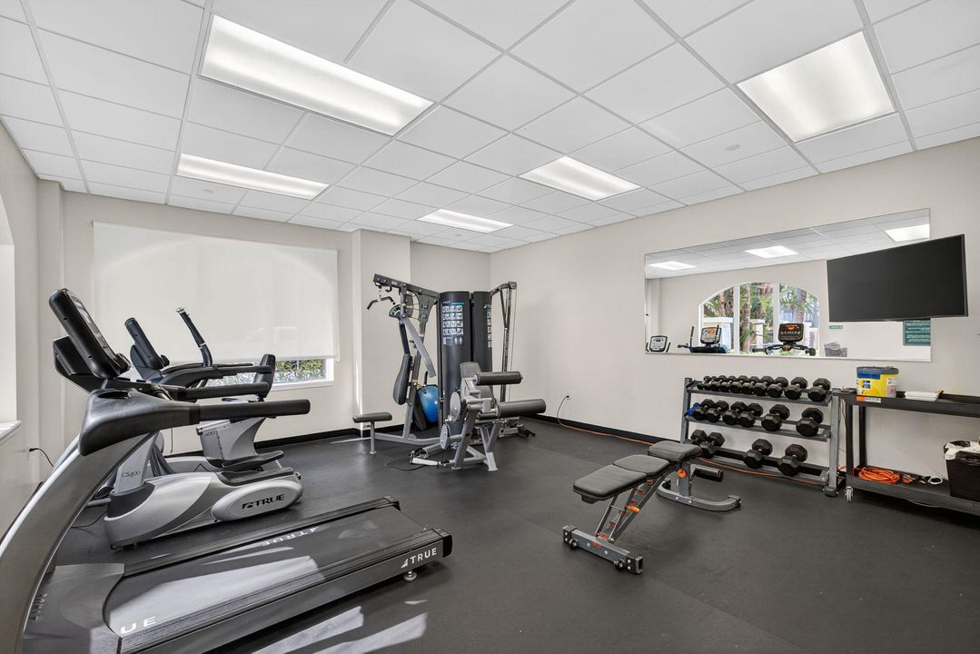 Active With Contract: $595,000 (2 beds, 2 baths, 1980 Square Feet)