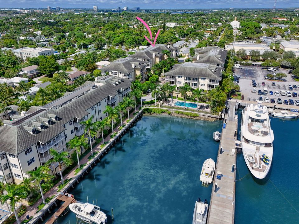 Active With Contract: $595,000 (2 beds, 2 baths, 1980 Square Feet)