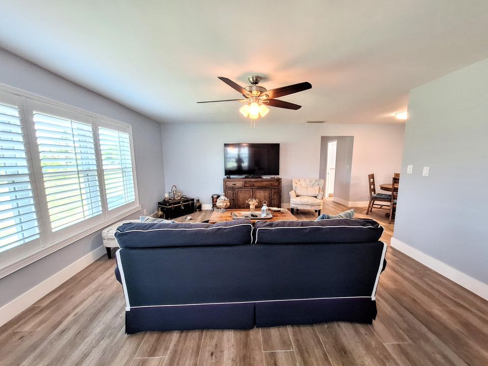 Activo con contrato: $272,000 (2 camas, 2 baños, 1104 Pies cuadrados)