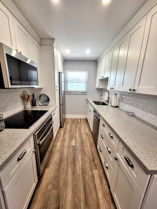 Activo con contrato: $272,000 (2 camas, 2 baños, 1104 Pies cuadrados)