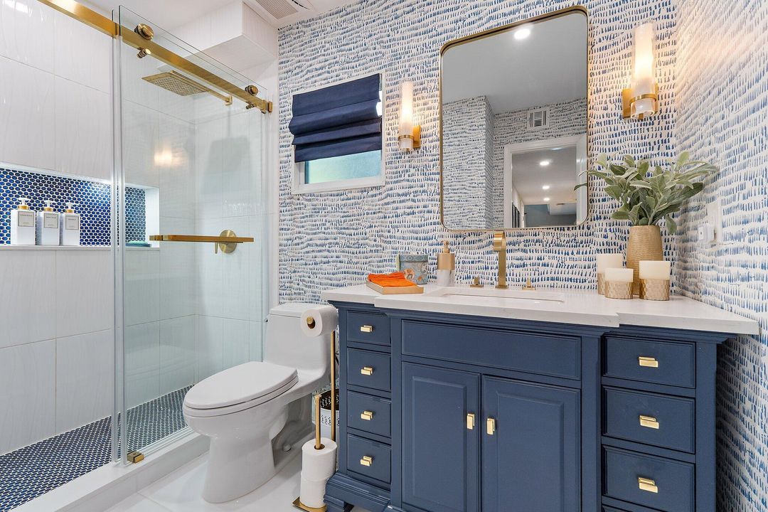 For Sale: $989,900 (3 beds, 3 baths, 2476 Square Feet)