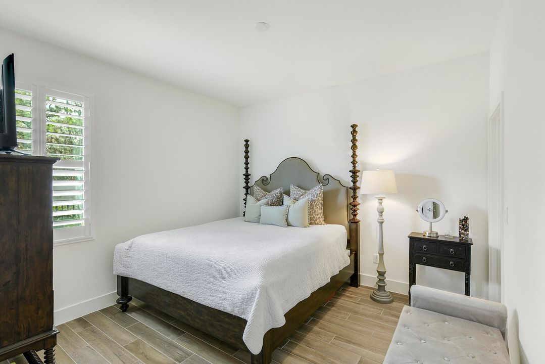 Activo con contrato: $792,000 (4 camas, 3 baños, 2986 Pies cuadrados)