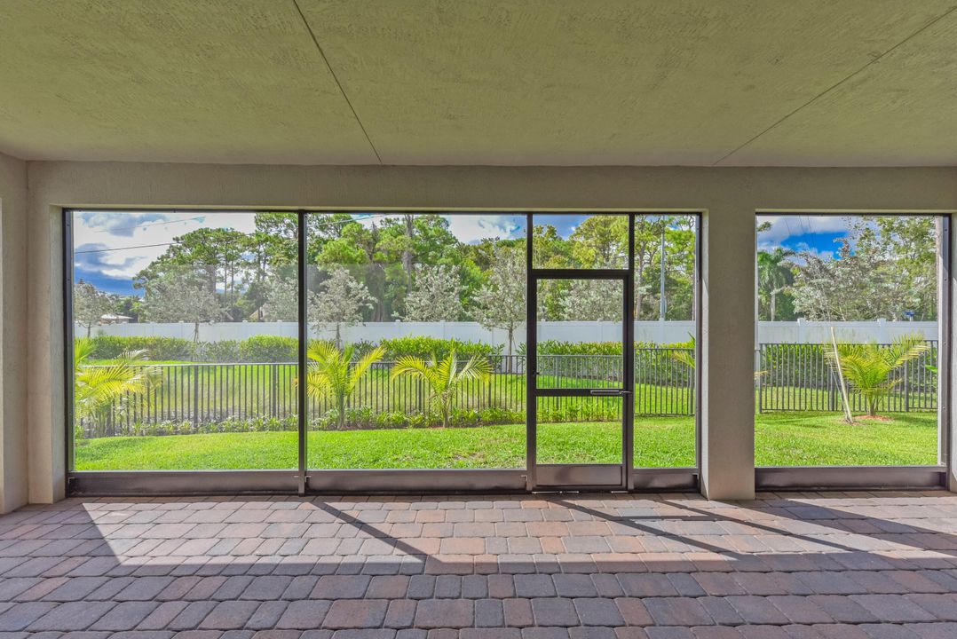 Activo con contrato: $792,000 (4 camas, 3 baños, 2986 Pies cuadrados)