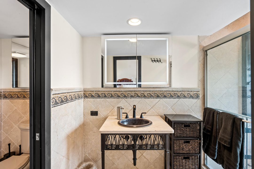 待售: $1,525,000 (2 贝兹, 2 浴室, 2300 平方英尺)