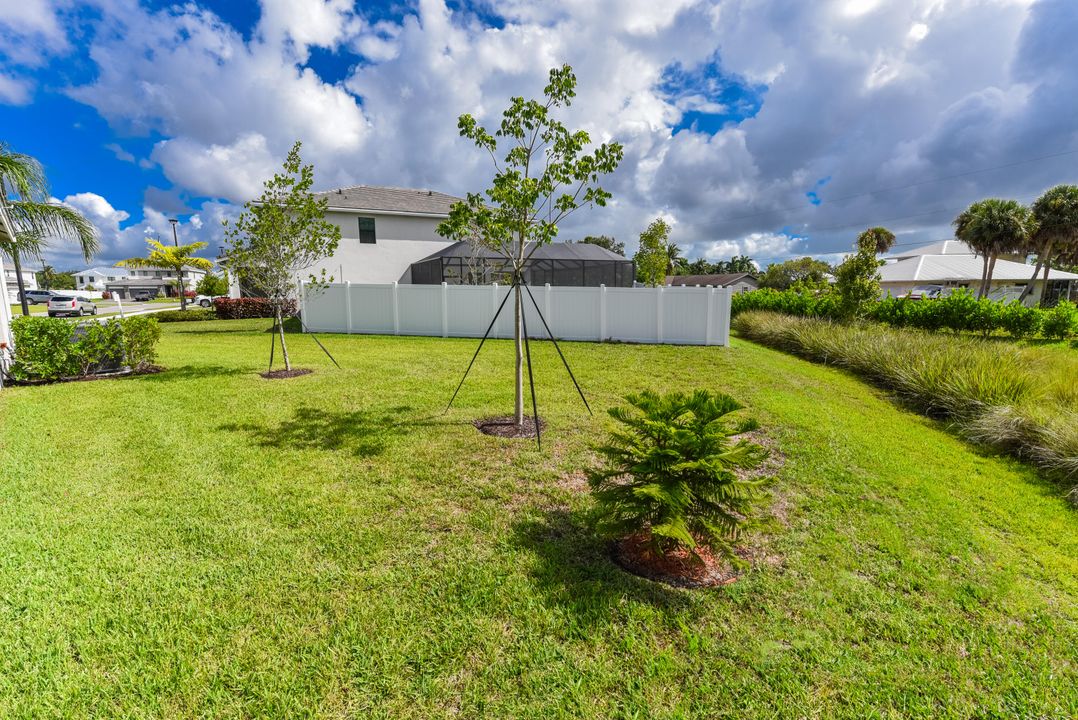 Activo con contrato: $792,000 (4 camas, 3 baños, 2986 Pies cuadrados)