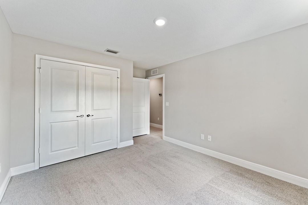 En Venta: $970,000 (4 camas, 2 baños, 2011 Pies cuadrados)