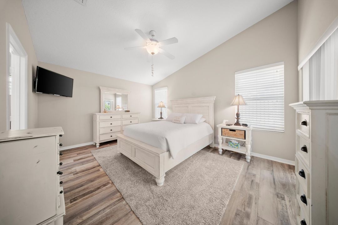 Activo con contrato: $440,000 (3 camas, 2 baños, 1706 Pies cuadrados)