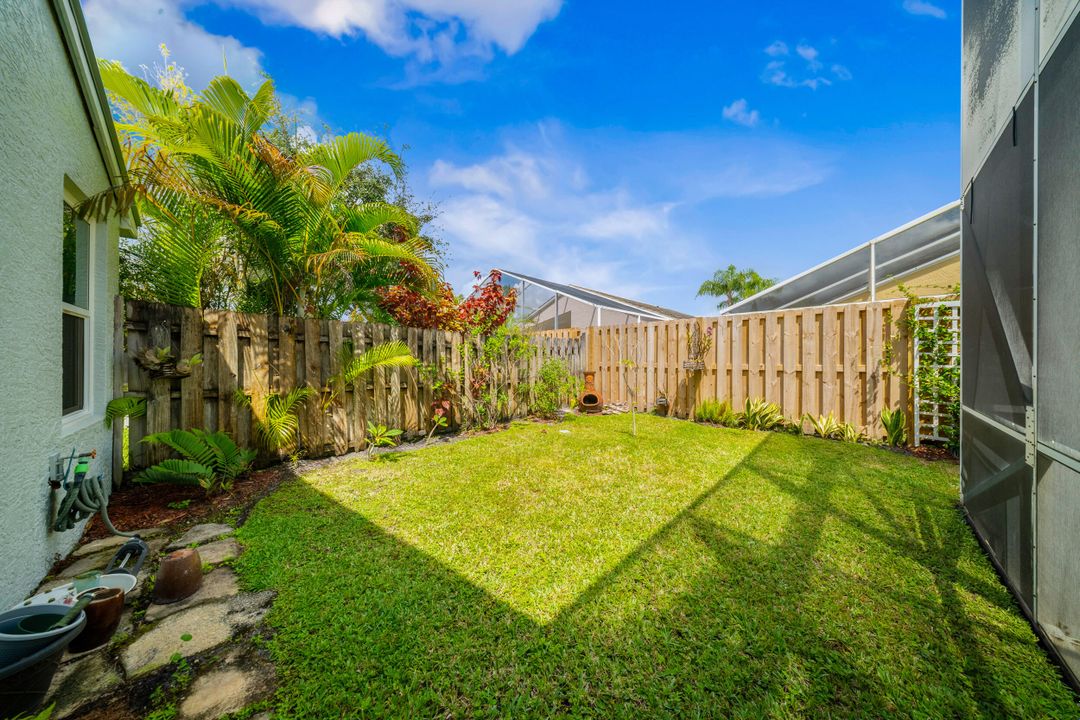 Activo con contrato: $440,000 (3 camas, 2 baños, 1706 Pies cuadrados)