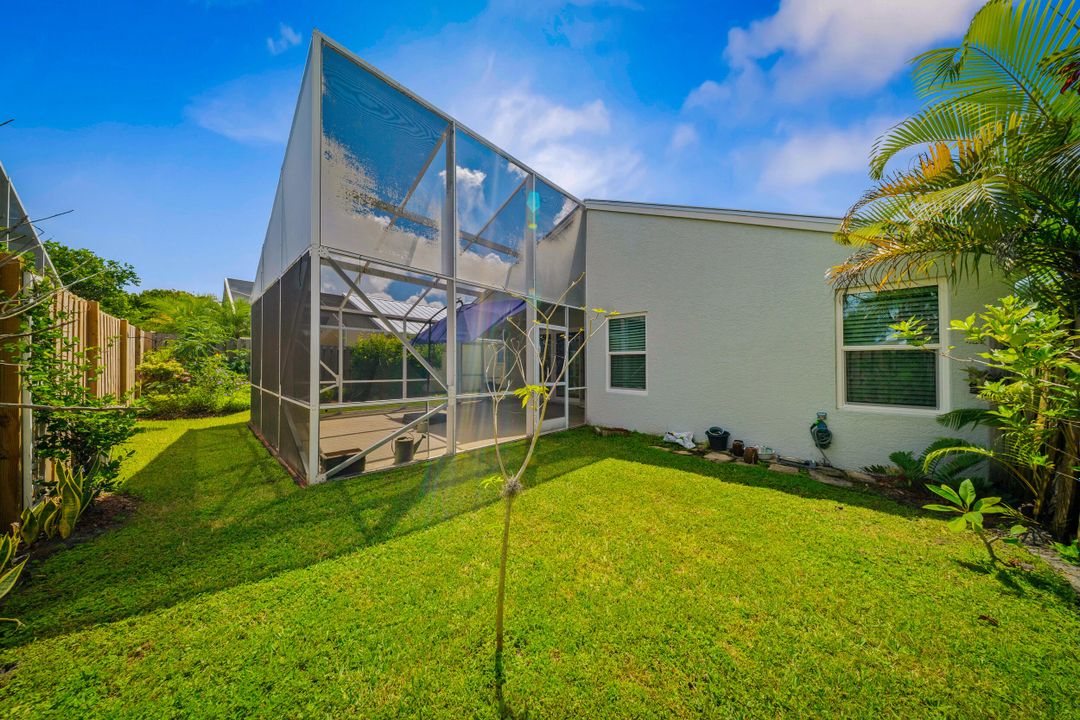 Activo con contrato: $440,000 (3 camas, 2 baños, 1706 Pies cuadrados)