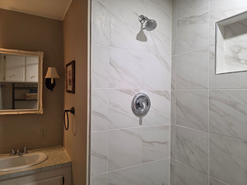 待售: $25,000 (2 贝兹, 2 浴室, 1344 平方英尺)