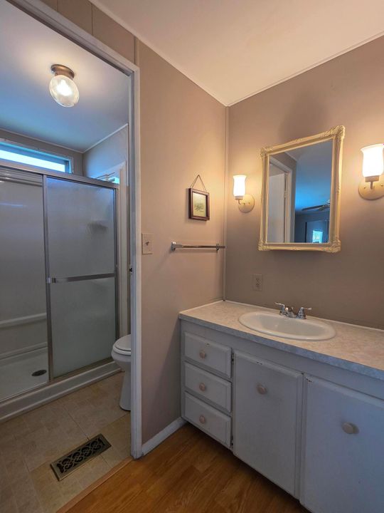 待售: $25,000 (2 贝兹, 2 浴室, 1344 平方英尺)