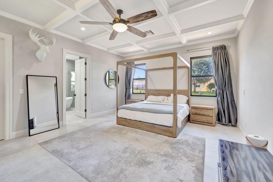 For Rent: $14,000 (6 beds, 4 baths, 4444 Square Feet)