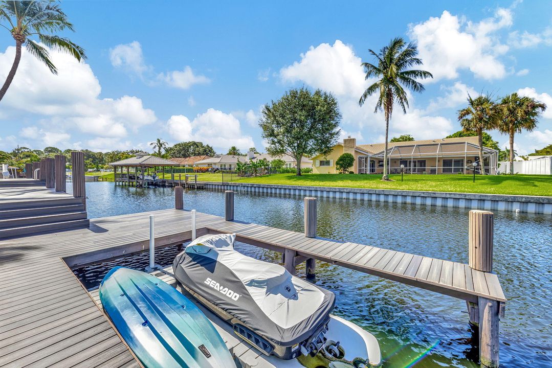 For Rent: $14,000 (6 beds, 4 baths, 4444 Square Feet)