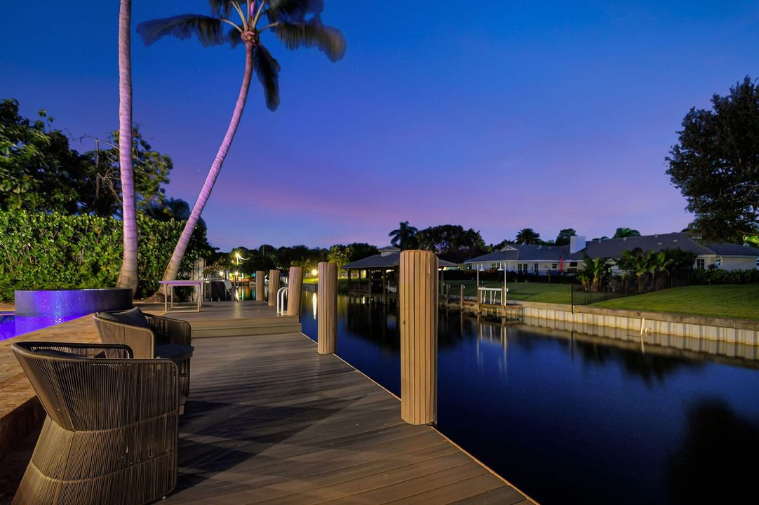 For Rent: $14,000 (6 beds, 4 baths, 4444 Square Feet)