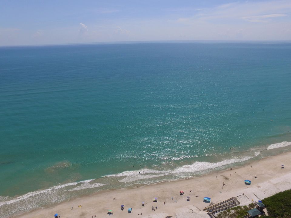 For Rent: $2,150 (3 beds, 2 baths, 1273 Square Feet)