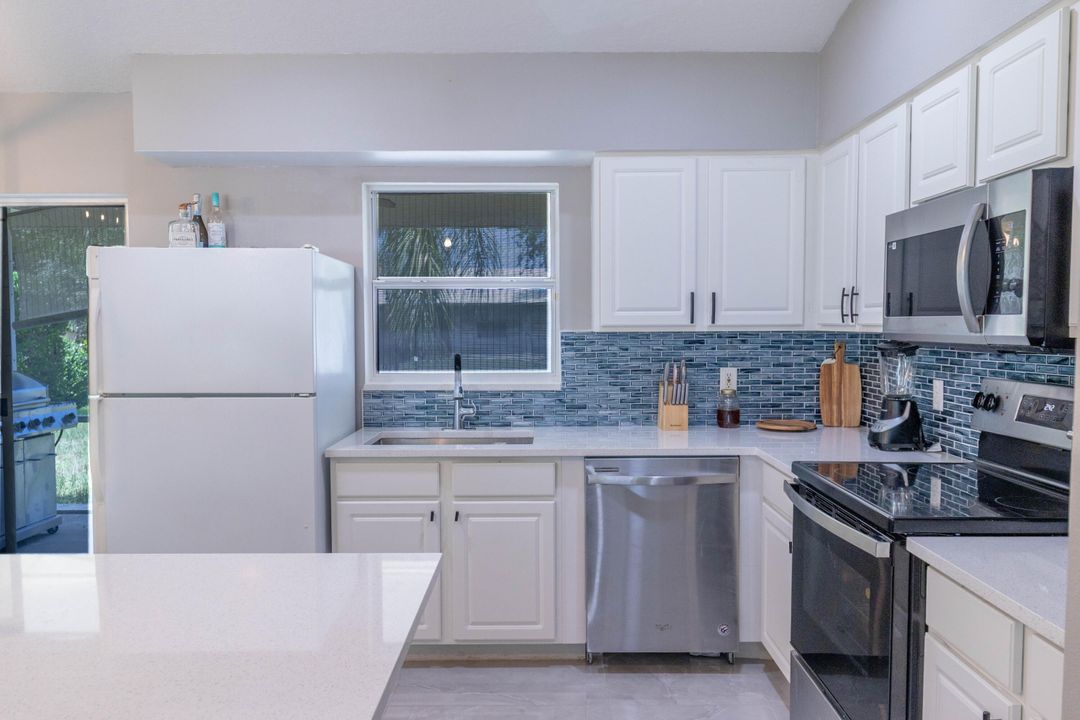 For Rent: $2,150 (3 beds, 2 baths, 1273 Square Feet)