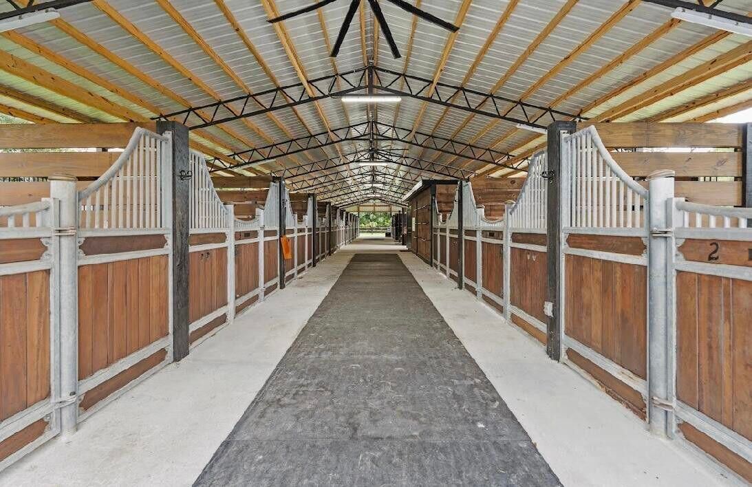 Недавно арендовано: $750 (0 спален, 0 ванн, 2172 Квадратных фут)